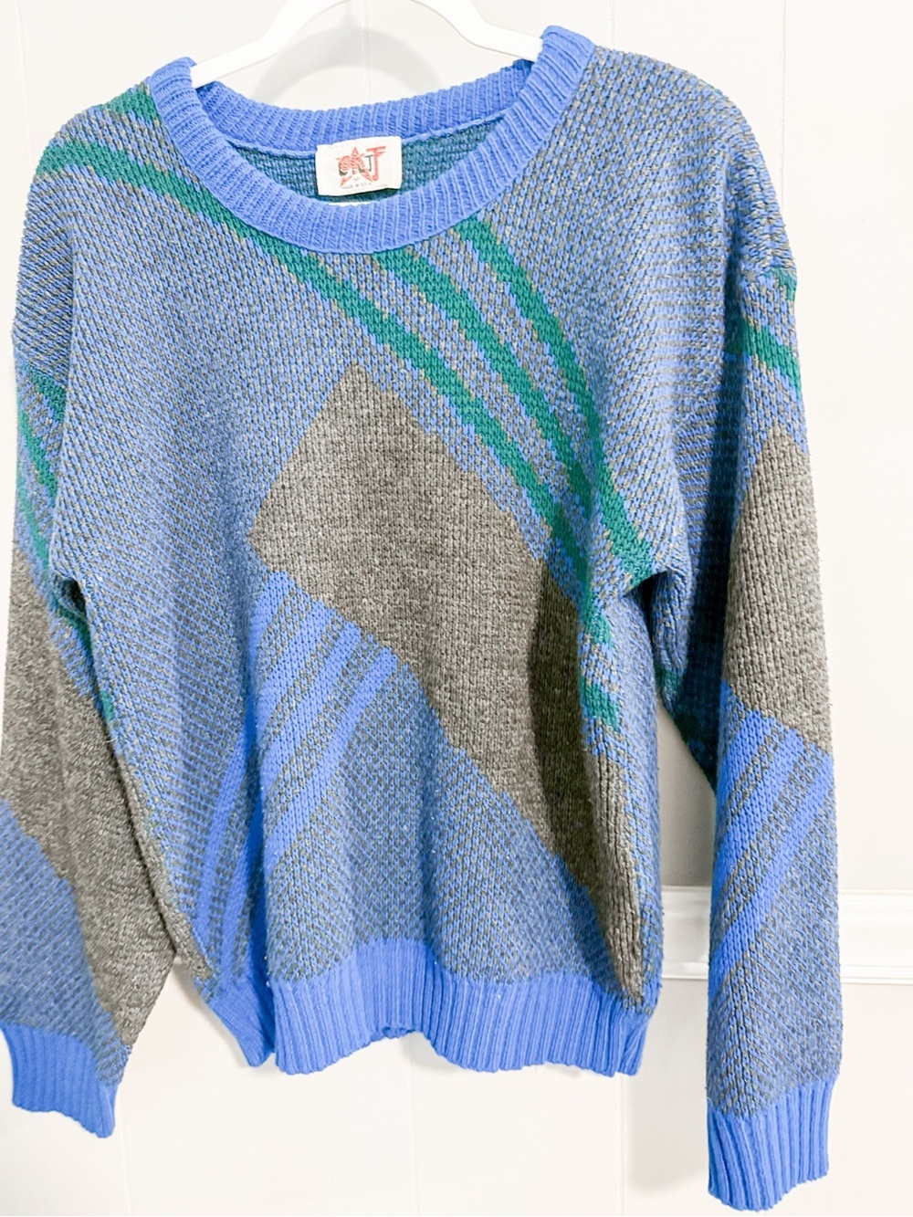 OKJ Vintage Knit Sweater - Picture 5 of 7